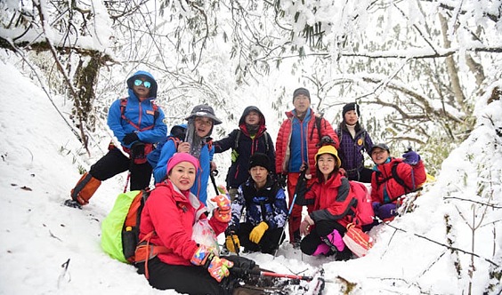 【大鹅丨寻找冰瀑】12月26日探索未知山野，来一场雪地穿越